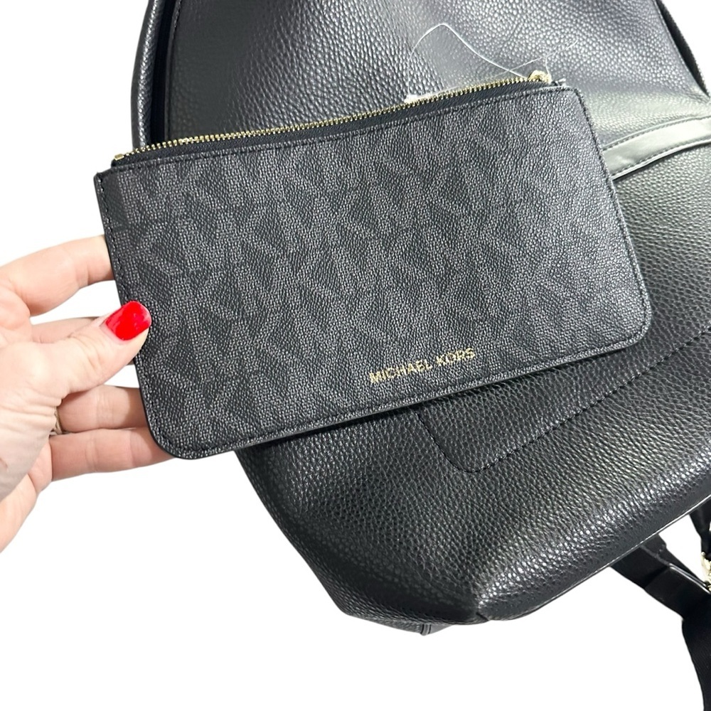 Michael Kors Black Leather Back Pack & Zippered Clutch - NEW (DAMAGED) - Picture 4 of 8